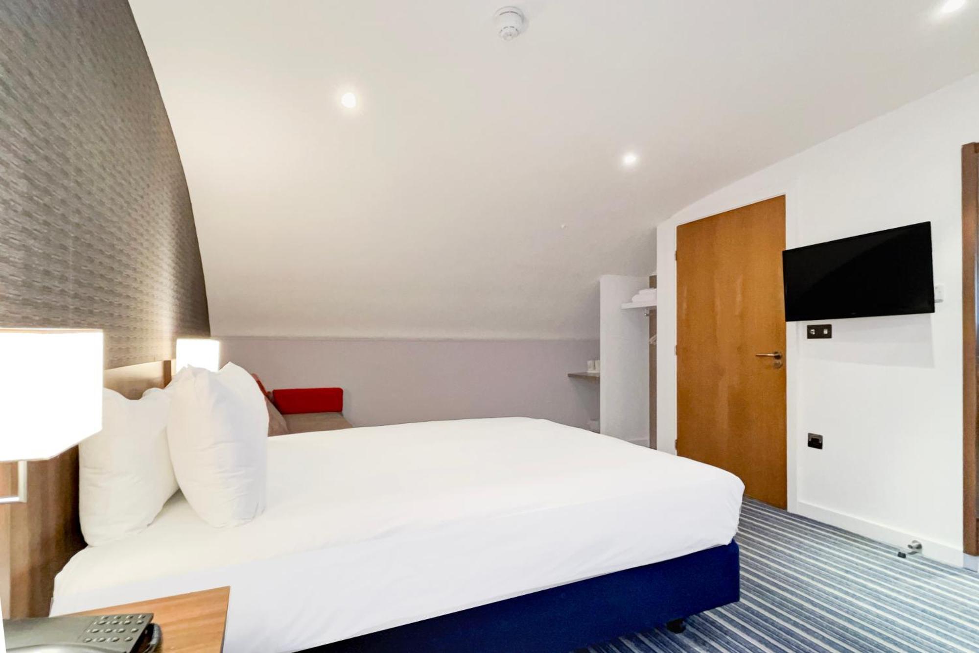 Belvilla Crewe City Centre Hotel Lifestyle Екстериор снимка