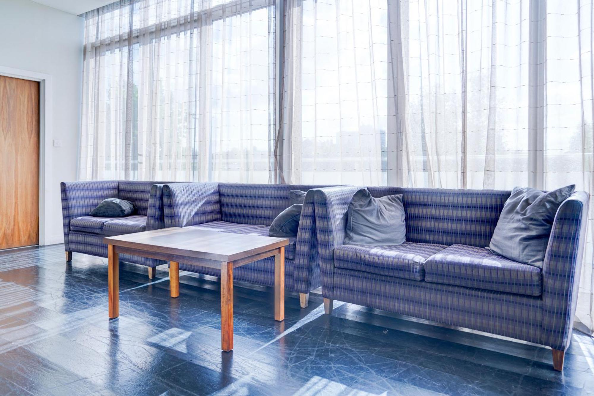 Belvilla Crewe City Centre Hotel Lifestyle Екстериор снимка